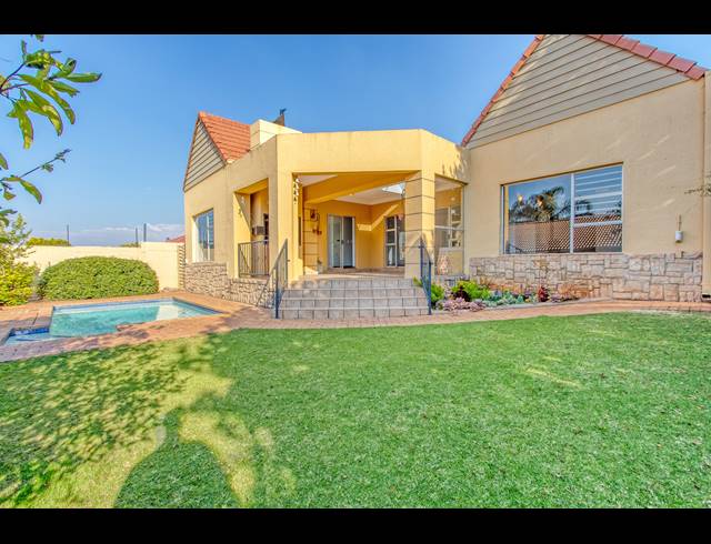 3 BEDROOM FREEHOLD TO LET IN ALLEN'S NEK
